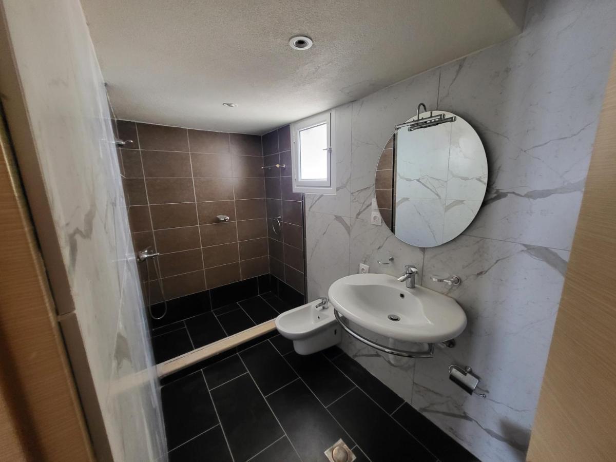 Blue Heaven Apartment Sarandë 외부 사진